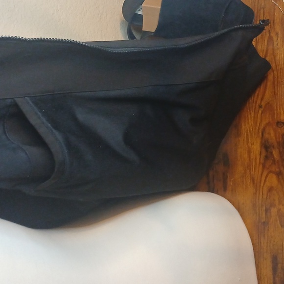 GUESS MENS BOMBER JACKET XXL FIT RUNS XL - Picture 8 of 17